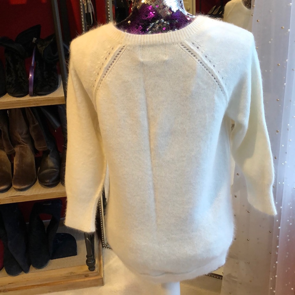 Sweater - Picture 2 of 6